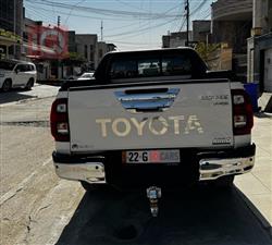 تۆیۆتا هایلۆکس